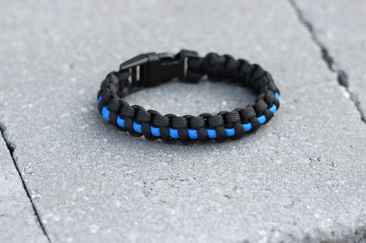 A thin blue line Paracord bracelet in support of law enforcement.